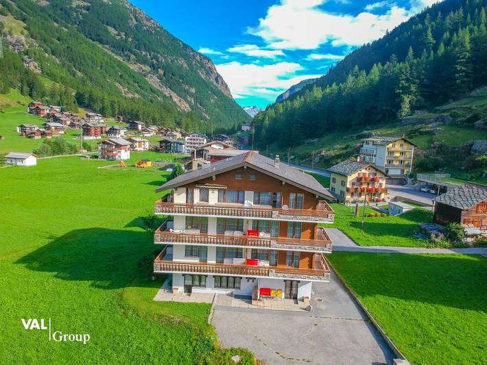 Ferienwohnung für 4 Personen, mit Terrasse und Garten sowie Ausblick in Saas-Balen