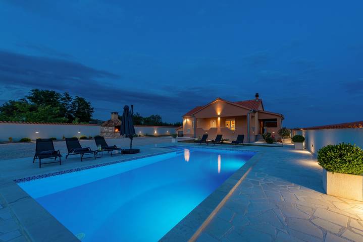 Villa für 5 Personen, mit Terrasse in Zadar - 4