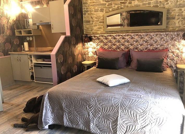 Gîte pour 2 personnes, avec jardin et terrasse