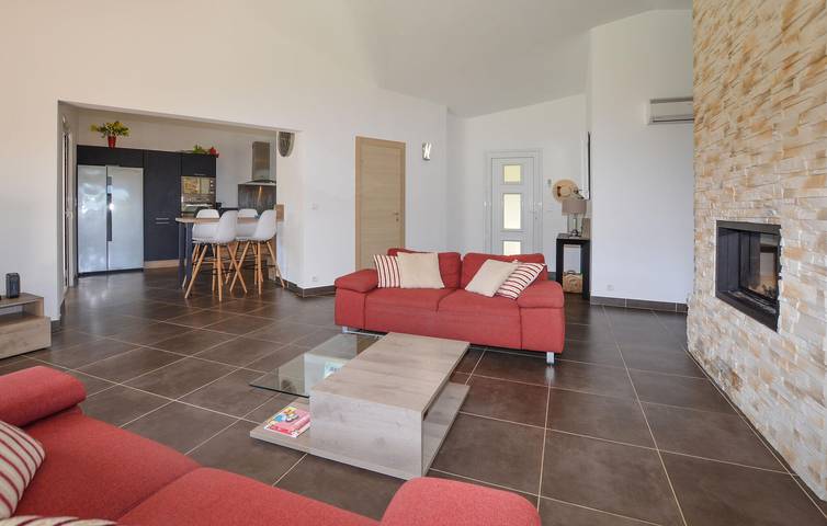 Gemütliche Wohnung mit Pool in der Nähe von Plage de Canetto in Bonifacio, Sartène und Umgebung