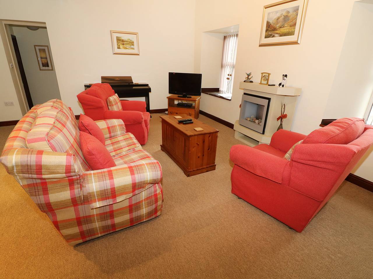 Entire apartment, Kingfisher Barn in Staveley, Lake District