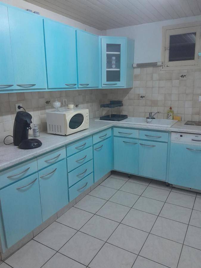 Gîte pour 4 personnes, avec balcon et vue à Les Pilles - 3