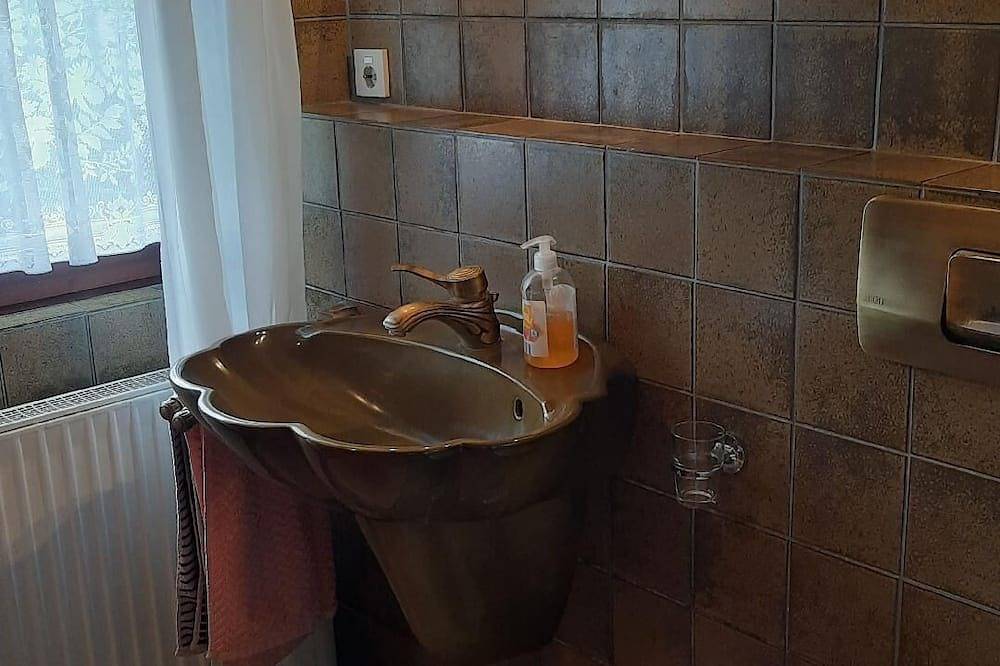 Ganze Wohnung, Ferienwohnung Horben für 1 - 3 Personen mit 1 Schlafzimmer - Ferienwohnung in Suedlicher Schwarzwald, Horben