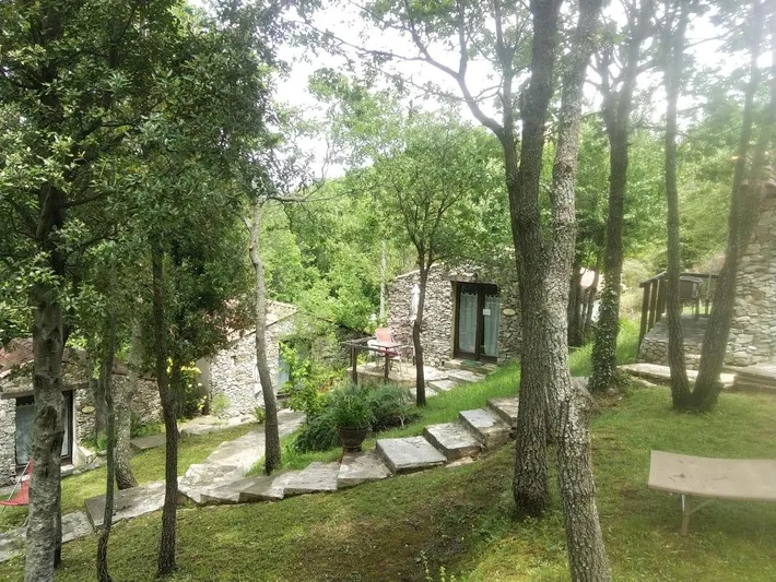 Chambre d’hôte pour 3 personnes, avec vue ainsi que terrasse et jardin - 1