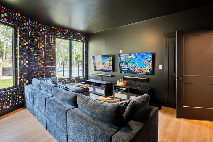 Location de vacances pour 10 personnes, avec piscine ainsi que jardin et balcon dans Nouvelle-Écosse - 3