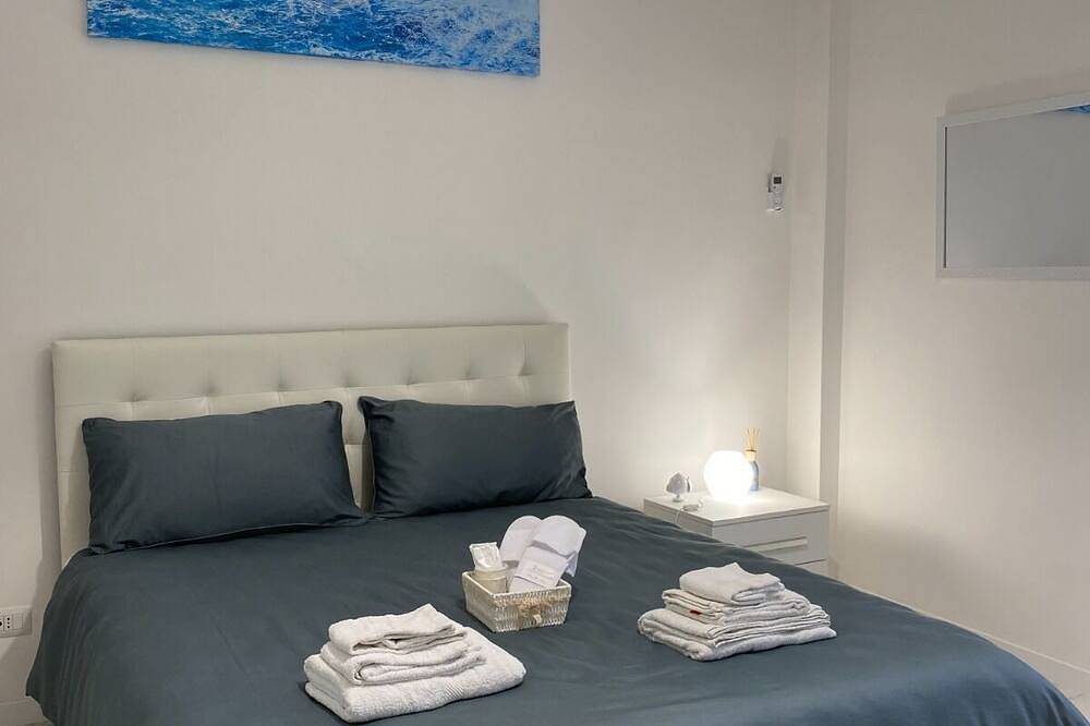 Accogliente B&b, 5 Minuti Dalla Stazione Ferroviaria e Dallaeroporto di Bari in Bari, Bari Province