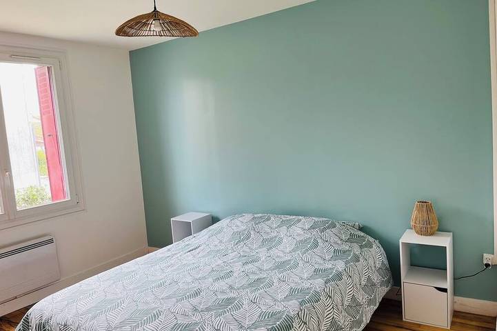 Location de vacances pour 6 personnes, avec jardin à Étaules - 4
