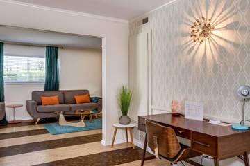 Glamping for 6 Guests in Palm Springs, Southern California, Picture 1