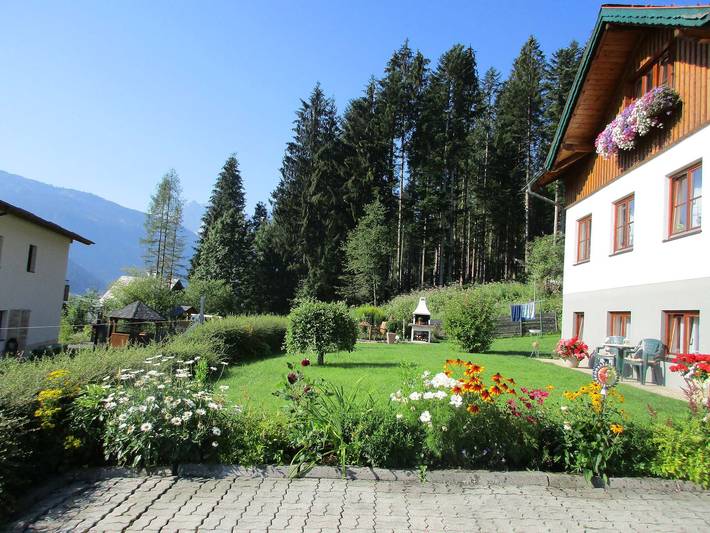 Ferienwohnung für 2 Personen, mit Terrasse und Garten