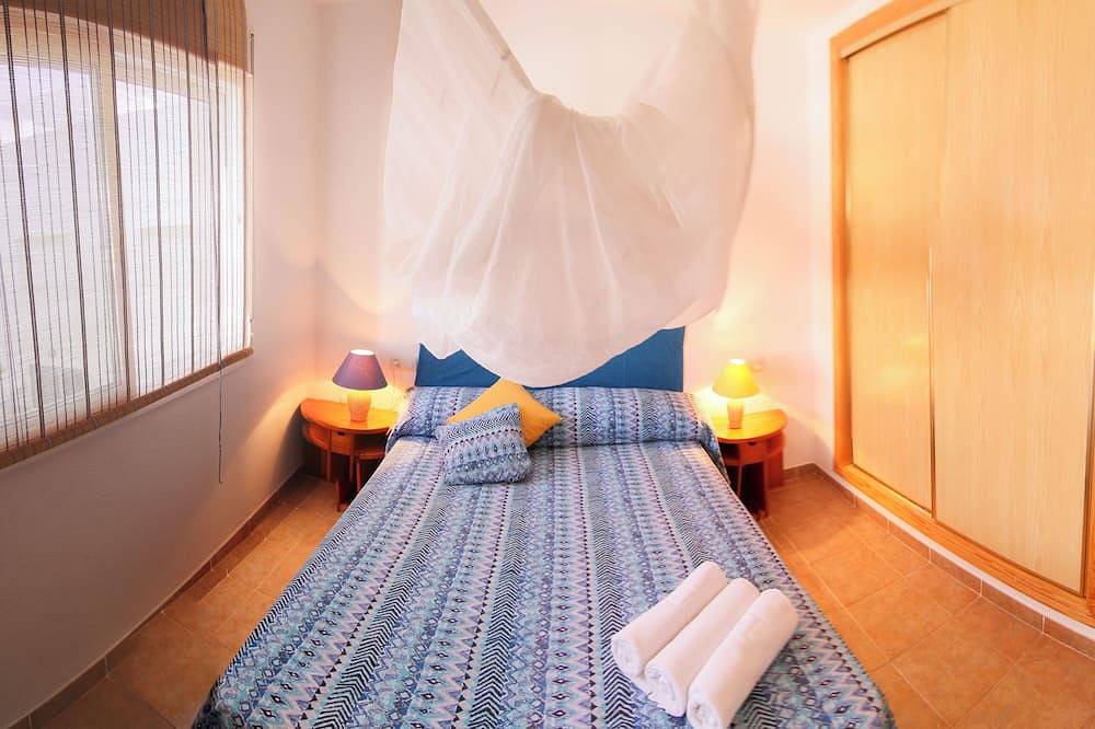 Entire apartment, Apartment with pool near the beach and a park with sports facilities. in San José (Almeria), Níjar