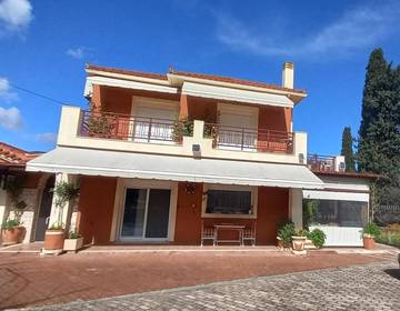 Maison d’hôte pour 2 personnes, avec vue ainsi que terrasse et jardin à Céphalonie