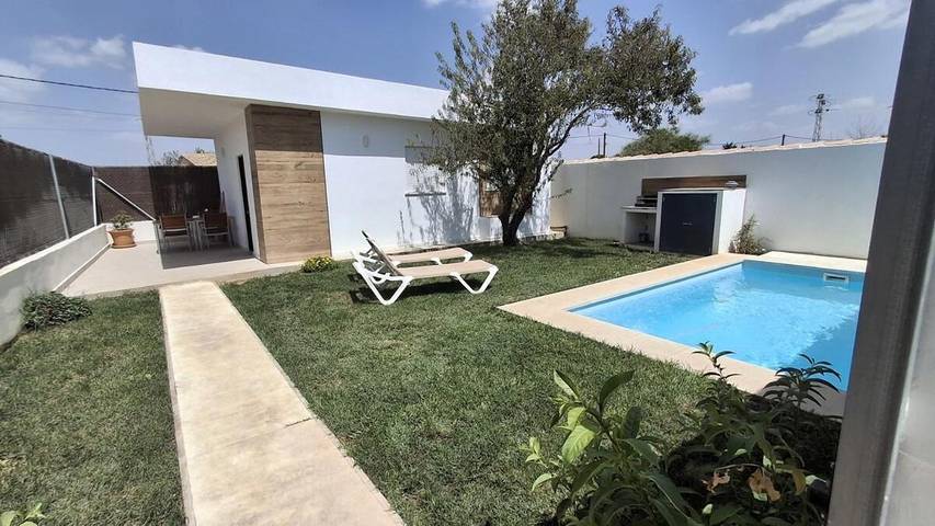 Maison d’hôte pour 5 personnes, avec jardin et piscine