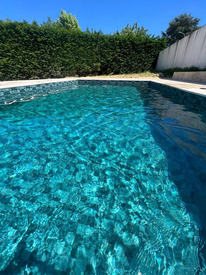 Maison d’hôte pour 2 personnes, avec piscine et jardin à Ambarès-et-Lagrave