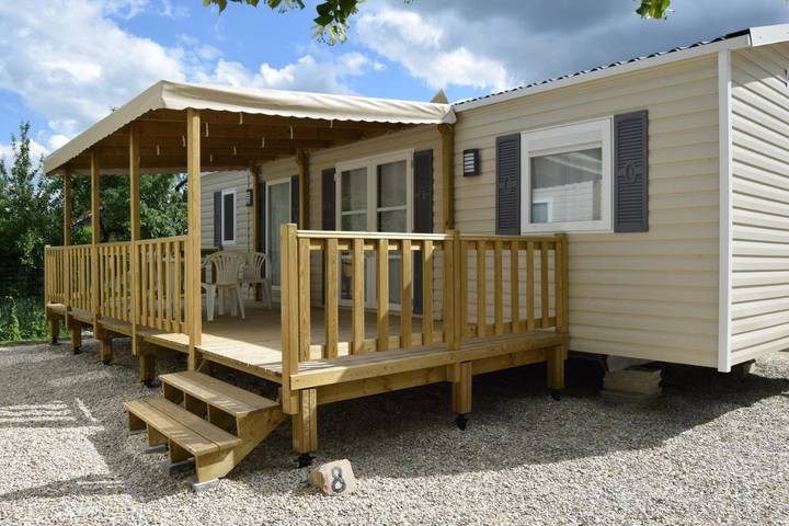 Camping pour 4 personnes, avec jardin et vue dans l' Aube - 4