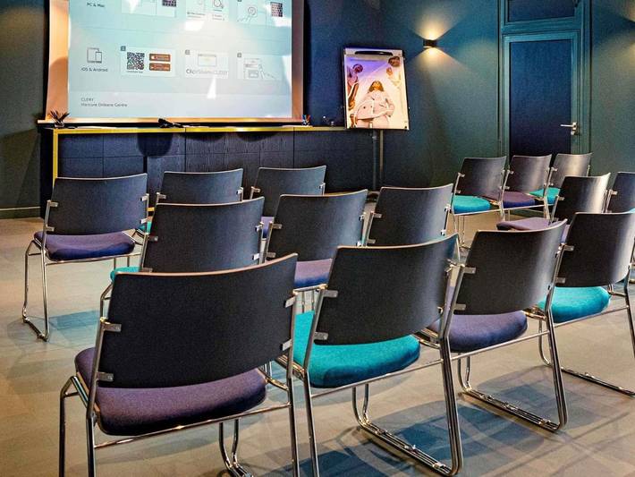 Hôtel pour 4 personnes, avec piscine et terrasse à Orléans