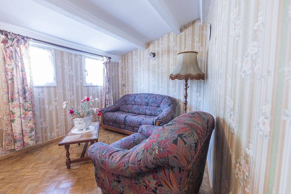 House l'oustaou les 2 oliviers in Moustiers-Sainte-Marie, Verdon Regional Natural Park