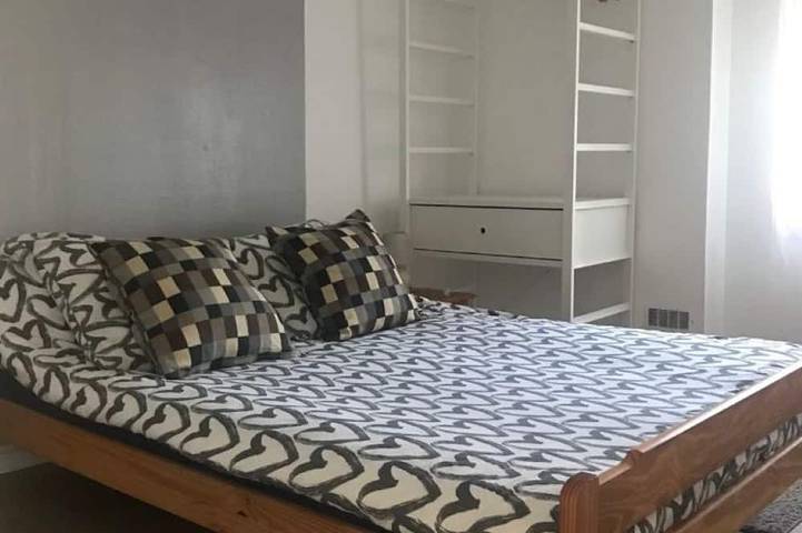 Gîte pour 6 personnes, avec jardin, animaux acceptés à Kerlaz - 2