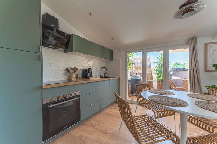 Apartamento vacacional entero, Le Colombier – Jacuzzi & Terrasse Tropézienne in Flassans-sur-Issole, Región Brignoles