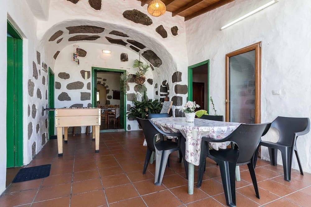 Cave House El Caidero in Las Cuevas, Artenara (municipality)