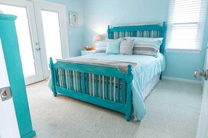 Cabin for 4 people, with yard and balcony in Outer Banks