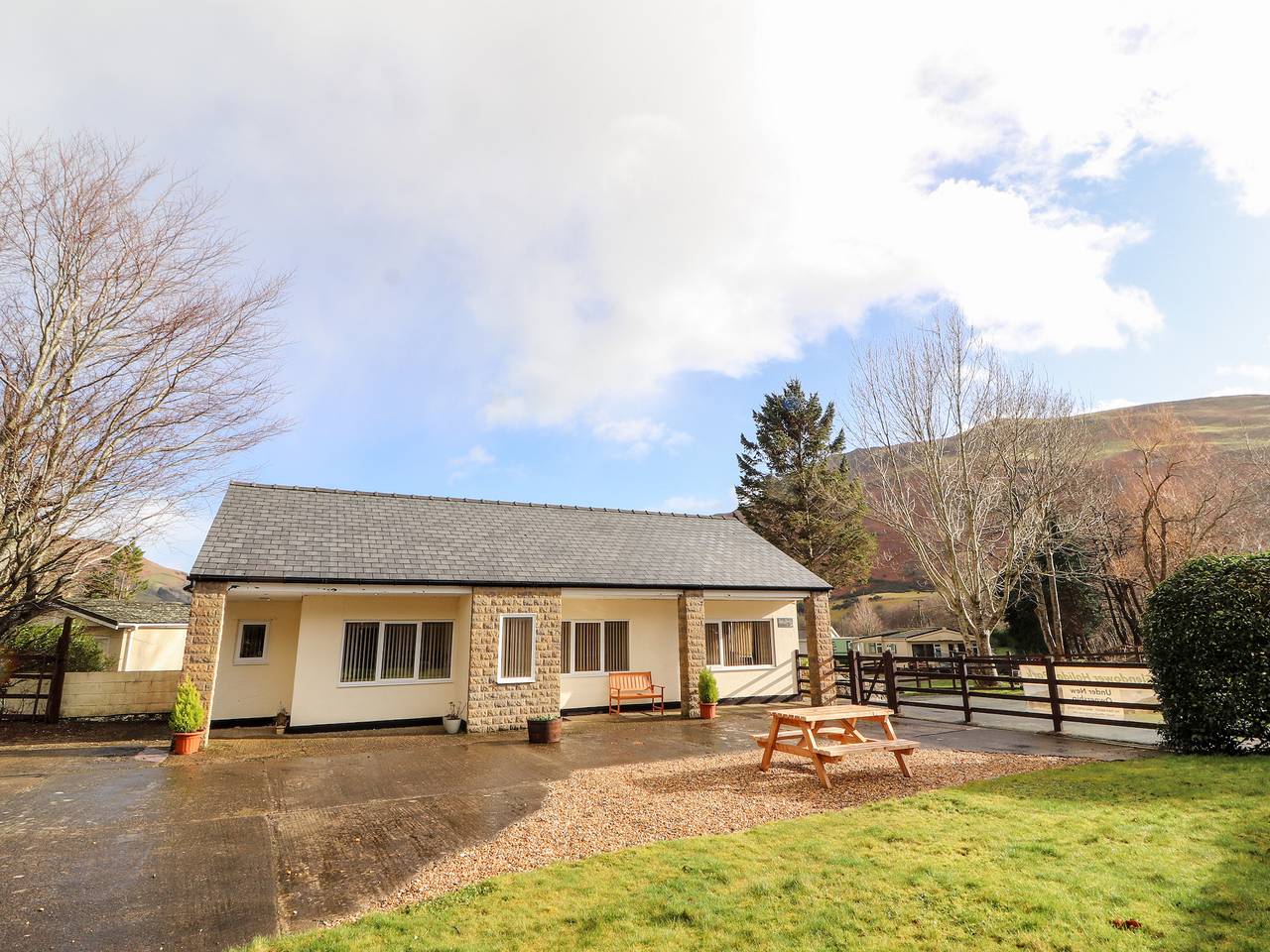 Awel Y Berwyn in Llangynog, Powys