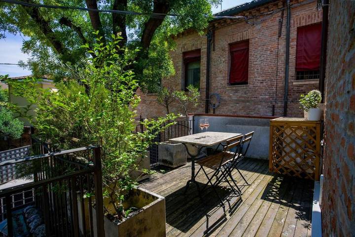 Maison d’hôte pour 8 personnes, avec vue et balcon à Ferrare - 2