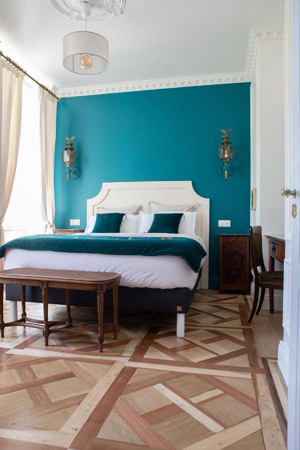 Location de vacances pour 6 personnes, avec vue ainsi que piscine et jardin à Chavornay - 4