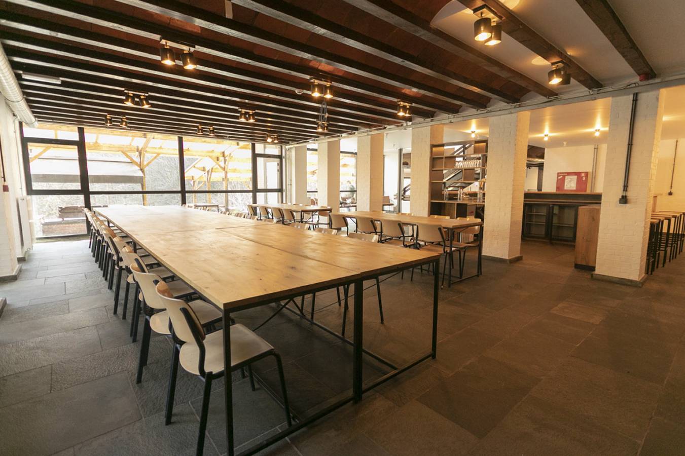 Luxuriöse Unterkunft für 55 Personen in Blaimont, für Gruppen, Familien und Haustiere in Hastière, Region Namur