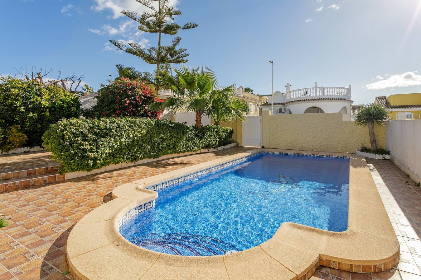 Villa „Bélgica En Gran Alacant“ mit privatem Pool, Wlan und Klimaanlage in Santa Pola, Costa Blanca