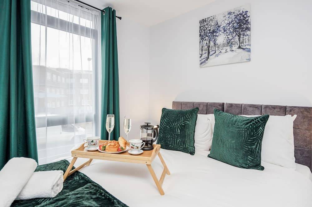 Apartamento entero, Apartamento-Lujoso-Baño privado externo in Watford, Hertfordshire