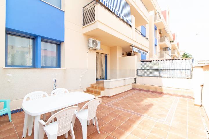 Ferienwohnung für 5 Personen, mit Terrasse in Canet d'En Berenguer