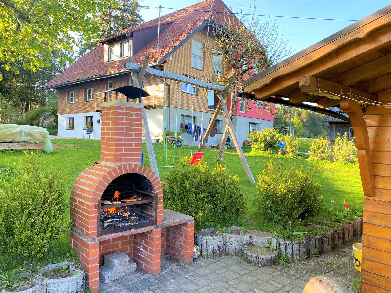 Ganze Wohnung, Ferienwohnung 'Süßen Häusle' mit Gemeinschaftsgarten und Wi-Fi in Suedlicher Schwarzwald, Breitnau