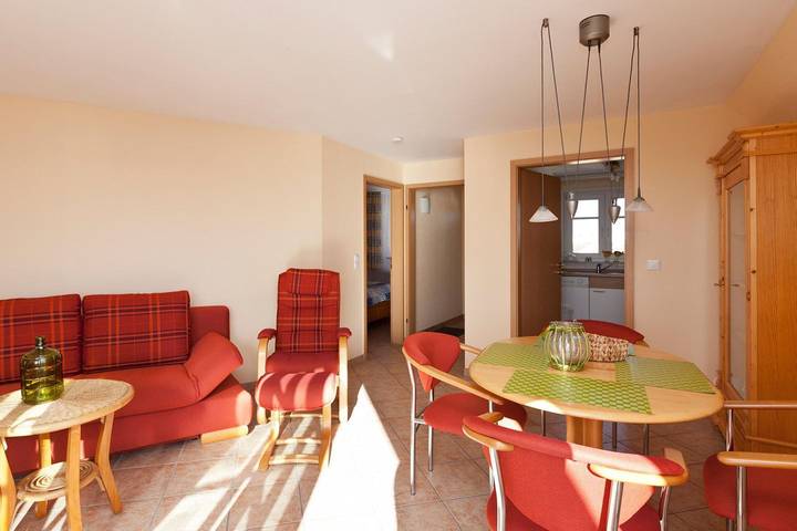 Ferienwohnung für 4 Personen, mit Balkon und Seeblick in Waren (Müritz) - 4
