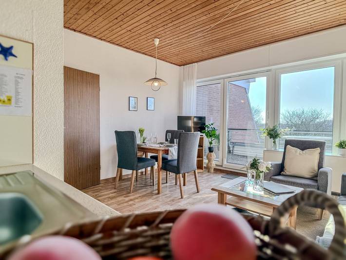 Ferienwohnung für 2 Personen, mit Balkon und Ausblick in Schillig