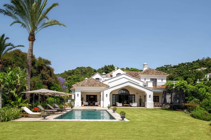 Villa für 14 Personen mit Balkon in Val de Guadalmina, Benahavís