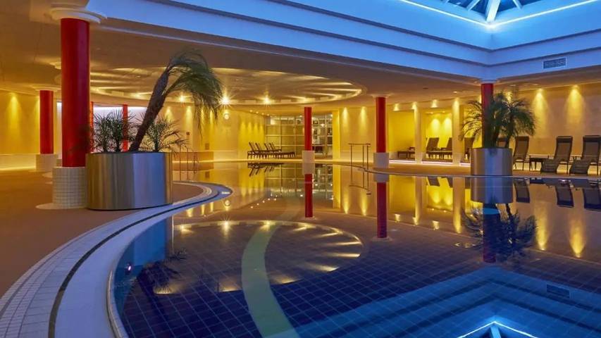 Ferienwohnung für 5 Personen, mit Terrasse und Garten sowie Pool und Sauna in Friedrichroda - 2