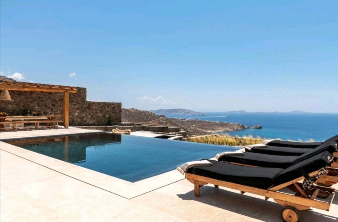 Villa 'Lion' with Sea View, Wi-Fi and Air Conditioning in Faros Armenistis, Mykonos