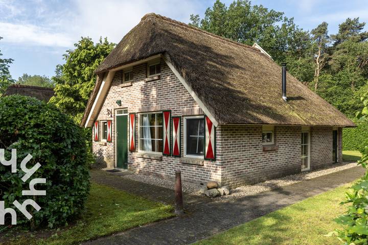 Bungalow voor 6 personen, met tuin en terras in Nederland