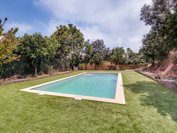 Casa de vacaciones para 18 personas, con jardín, Se admiten mascotas en Maresme - 2