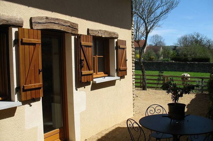Location de vacances pour 2 personnes, avec Jardin à Viserny