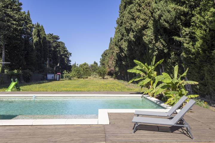 Location de vacances pour 10 personnes, avec jardin et terrasse à Châteaurenard - 4