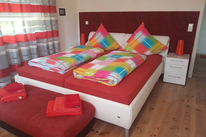 Ganze Wohnung, Casa Colori Apartment Rosso in Rheinfelden (Baden), Südschwarzwald