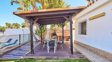 Villa pour 4 Personnes dans Conil de la Frontera, Costa de la Luz, Photo 3