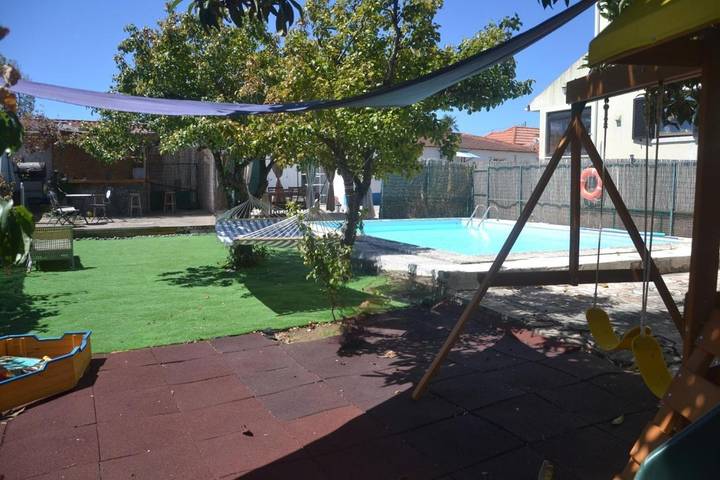 Gîte pour 3 personnes, avec piscine dans Mem Martins - 2