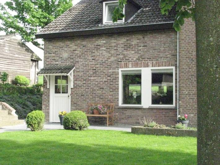 Location de vacances pour 4 personnes, avec Terrasse ainsi que Jardin et Vue dans Noorbeek