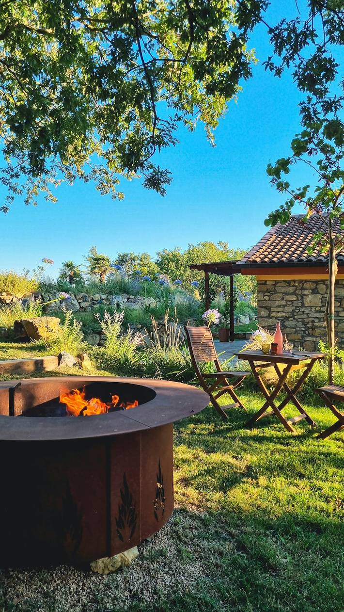 Agriturismo per 3 persone, con giardino in Monteverdi Marittimo