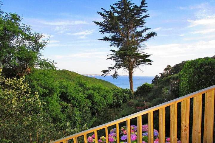 Location de vacances pour 4 personnes, avec Terrasse et Jardin à Plouzané