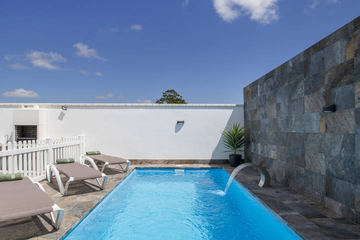Casa de vacaciones 'El Rincón Del Sur 2' con piscina privada, Wi-Fi y aire acondicionado in Barrio Nuevo, Chiclana de la Frontera