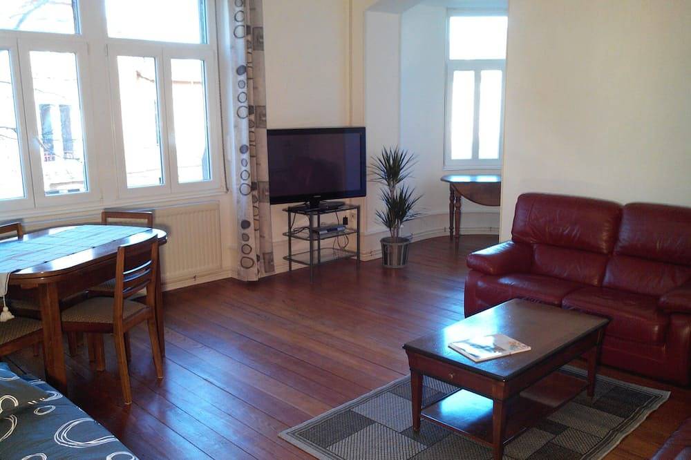 Apartamento entero, Colmar En La Casa Del Maestro 2/4 / 6Pers - Cerca De La Estación De Tgv in Colmar, Región de Colmar