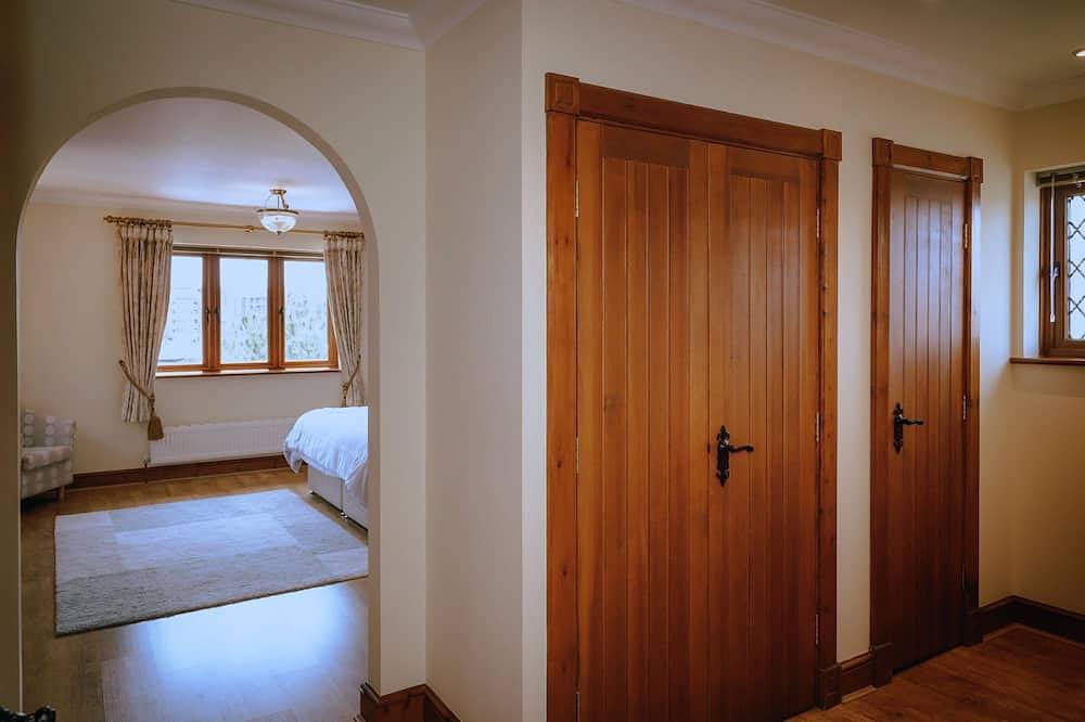 Wellington Quay - prachtig huis met zes bedden, uitzicht op het water en een eigen aanlegsteiger in Eastbourne, East Sussex